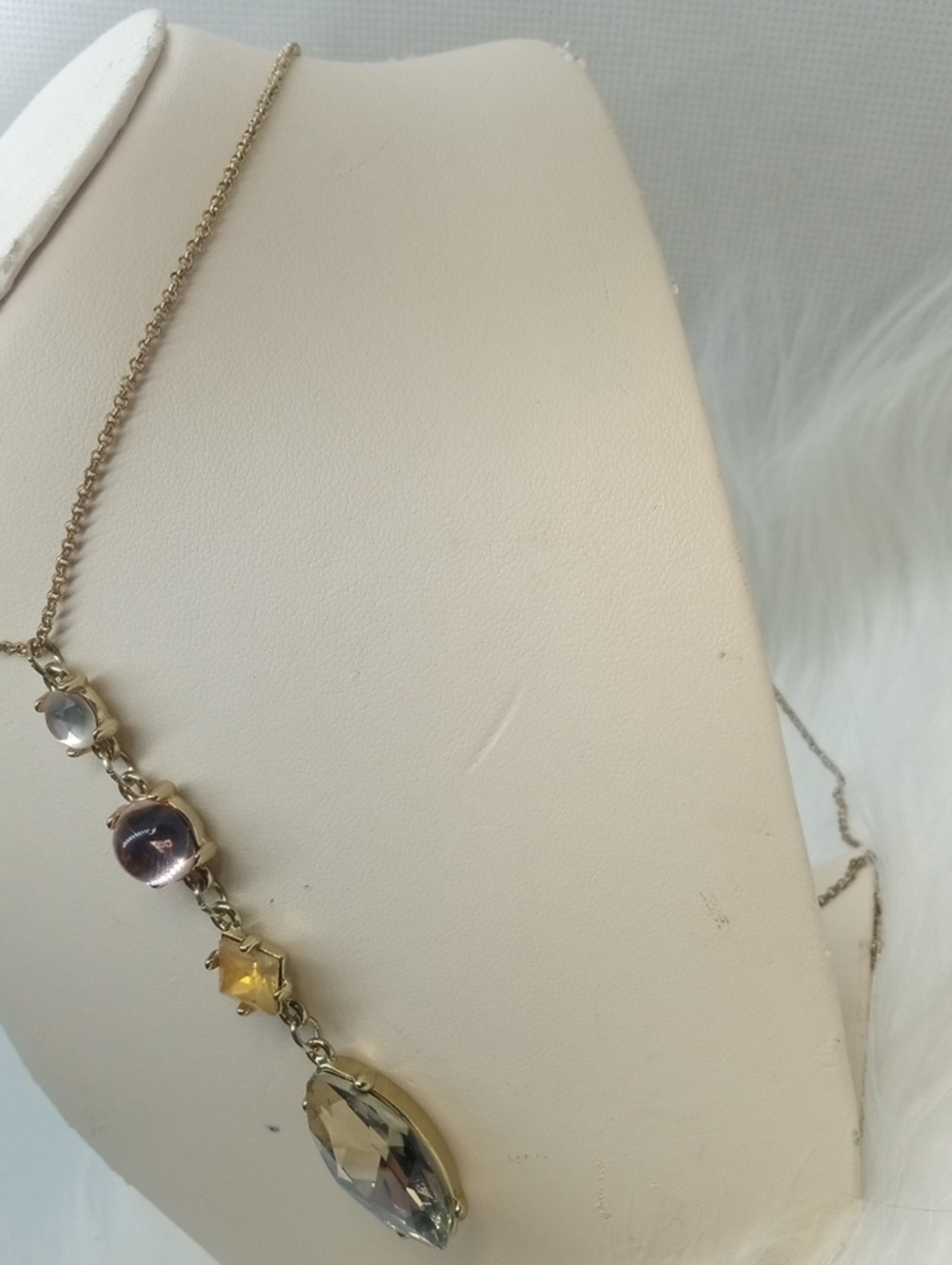 LOFT: 4 STONE DANGLE NECKLACE - Picture 4 of 9